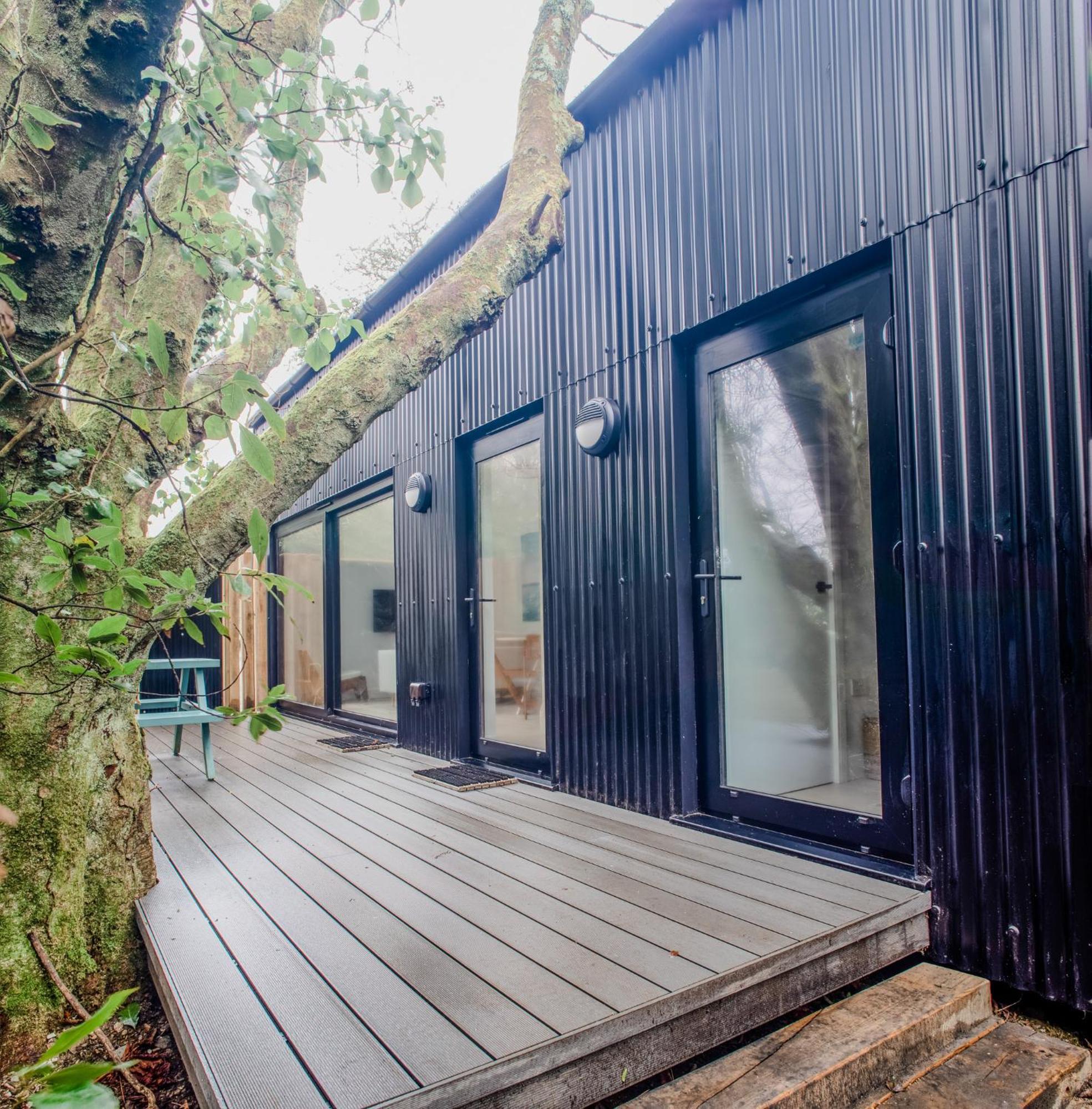 Lowen Tree House ทรูโร ภายนอก รูปภาพ